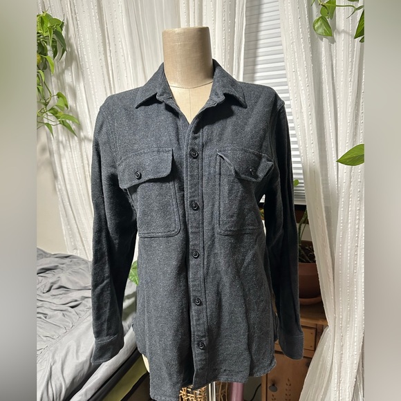 Everlane Other - Everlane Charcoal Button-Up Shirt Jacket